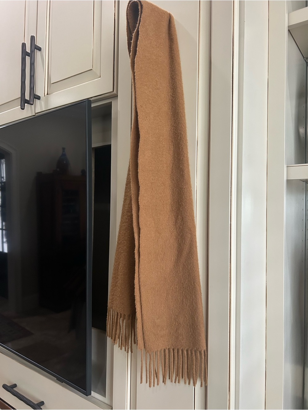 Charles Tyrwhitt Camel Tan Cashmere Scarf with Fringe - Picture 2 of 2